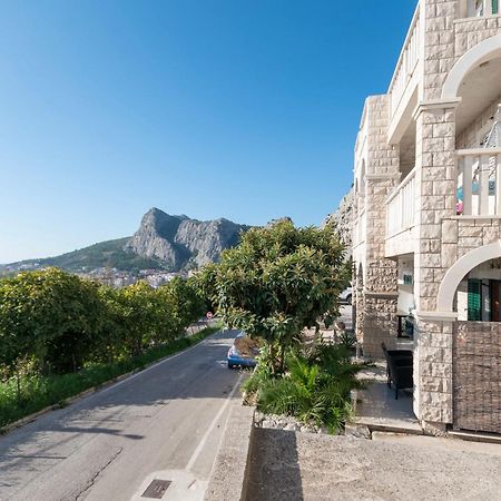 Apartment Sima Omiš Zewnętrze zdjęcie